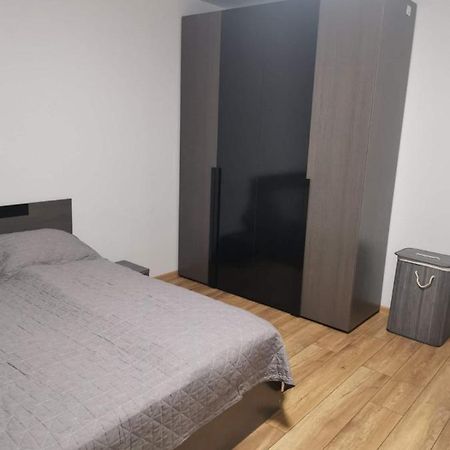 New Apartment Near City Center With Free Parking 소피아 외부 사진